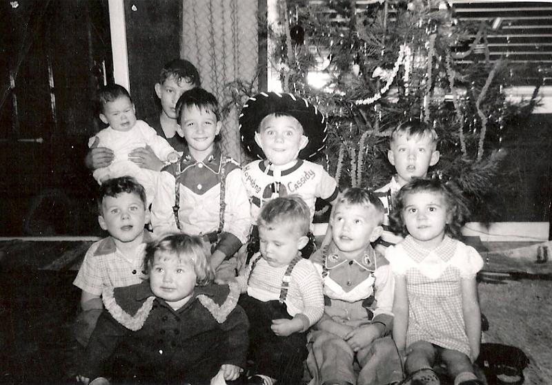 EvertGrandkids1951.jpg